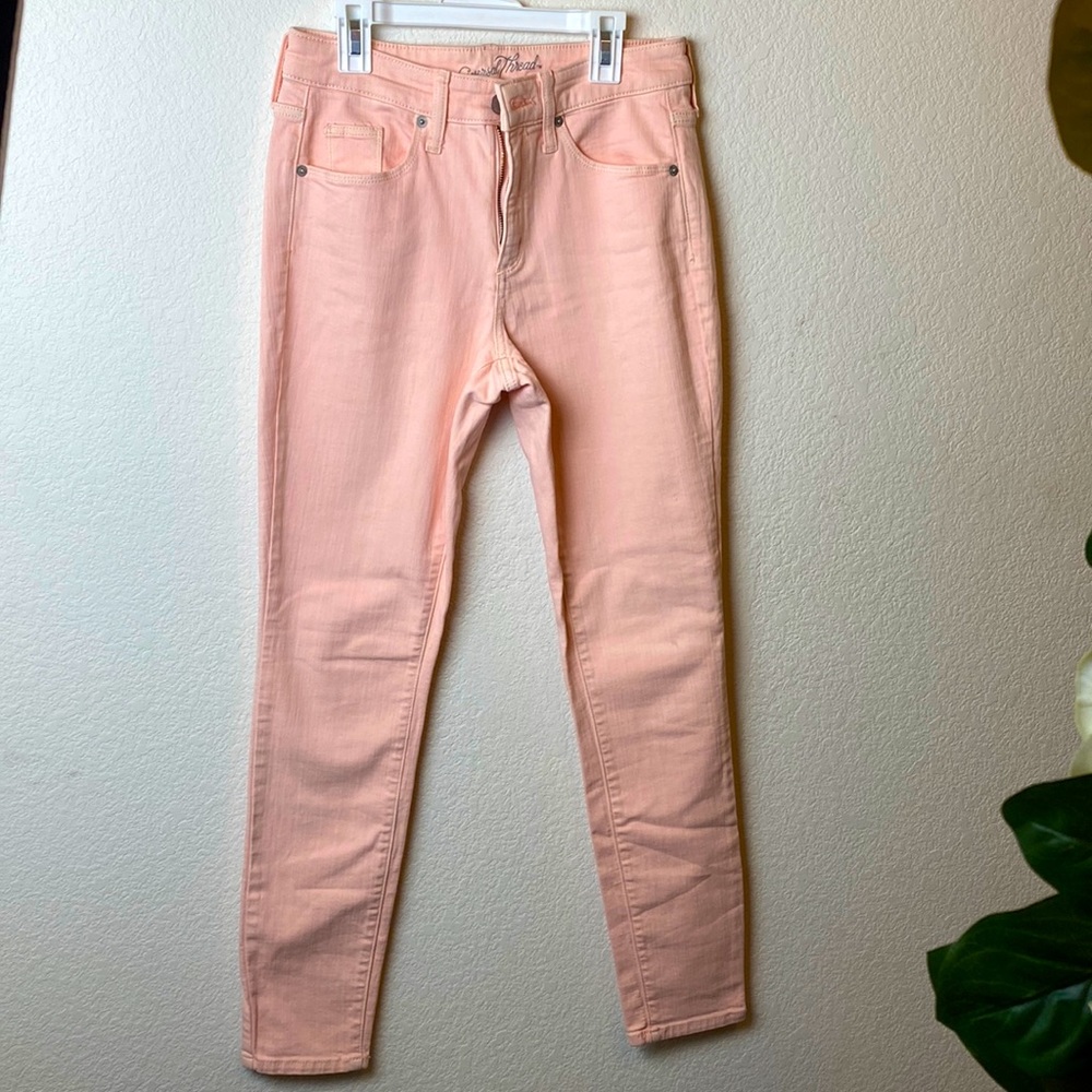 Universal thread jeans